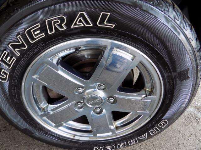 2006 Jeep Grand Cherokee Limited 4dr SUV 4WD w/ Front Side Airbags